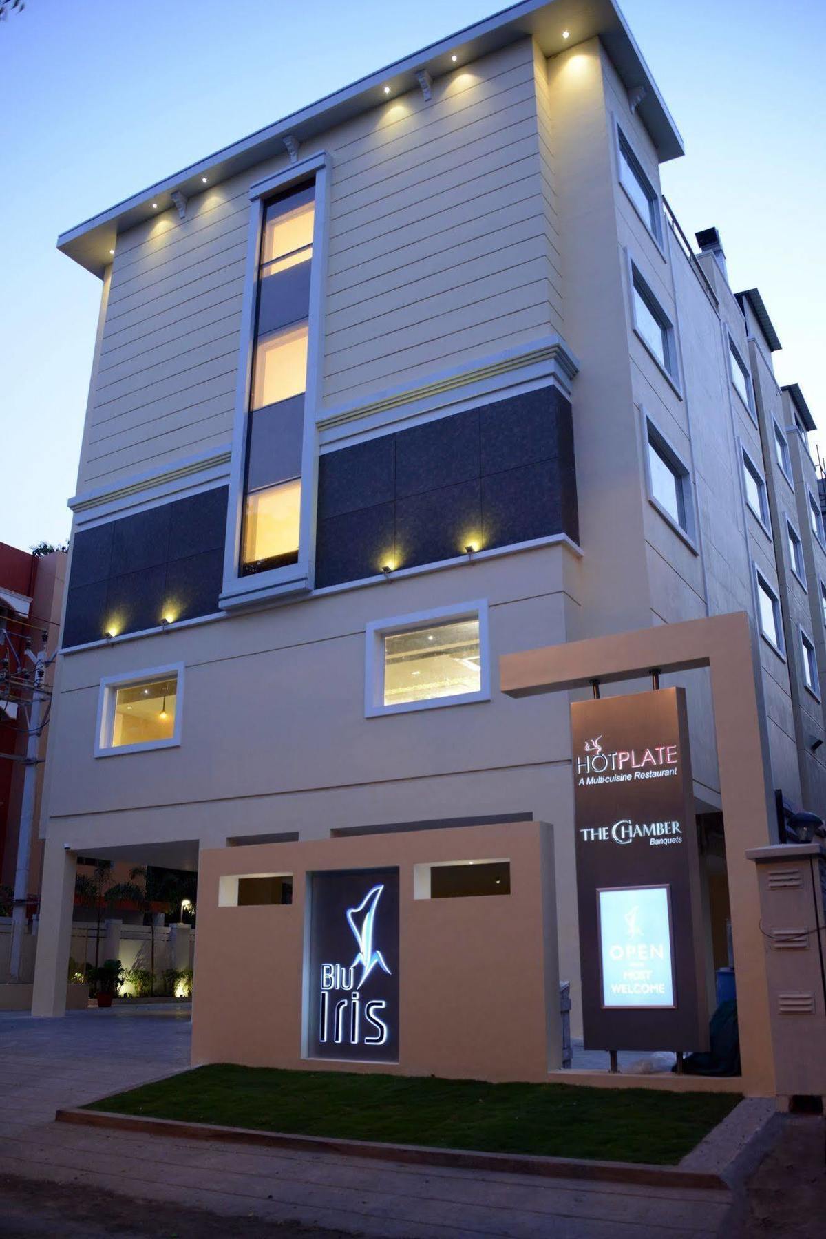 Blu Iris Otel Chennai Dış mekan fotoğraf