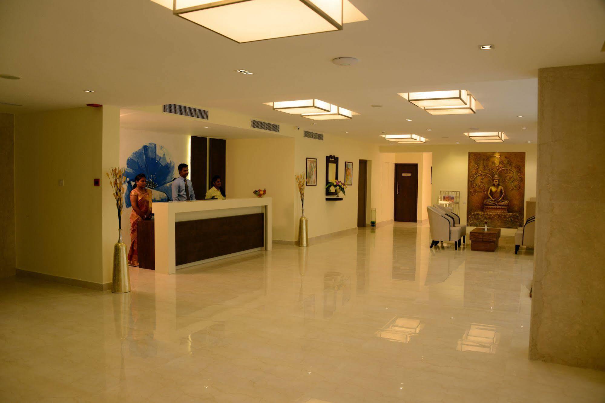 Blu Iris Otel Chennai Dış mekan fotoğraf